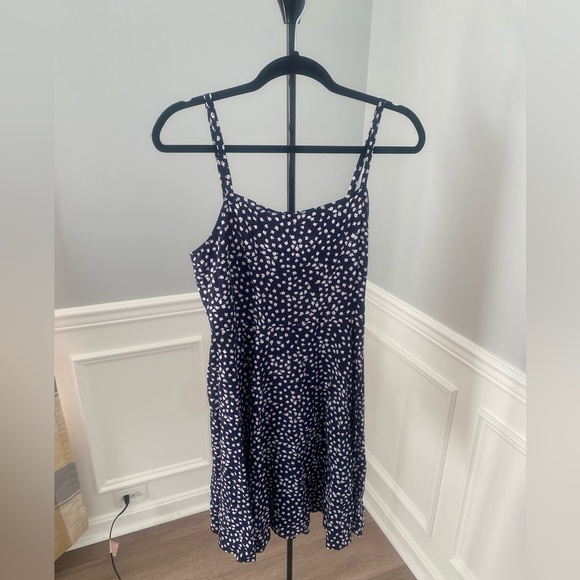 NWT Gap Navy Floral‎ Sleeveless Knee Length Dress Size Small - Picture 1 of 6